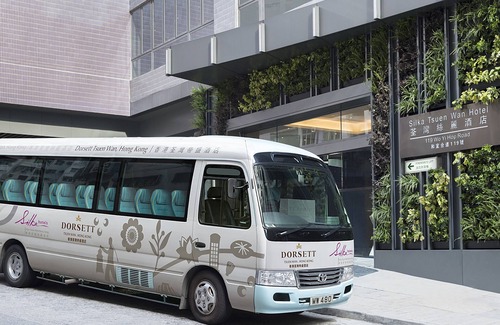 Kwai Chung House | Deluxe Twin Room with FREE WiFi & GYM