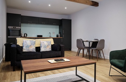 Preston Apartment | Deluxe two bedroom apartment. Newly renovated.