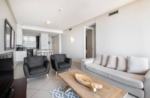 Durban Apartment | Deluxe Two-Bedroom Apartment with Seaview Balcony