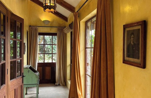 Naivasha House | Deluxe villa in a private Game Sanctuary