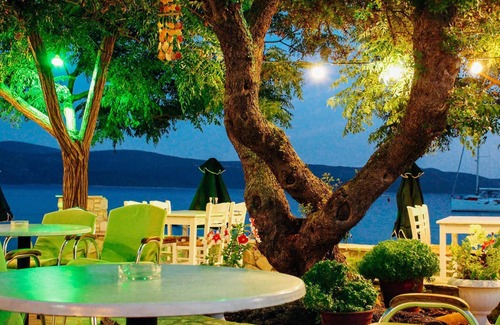 Klima Villa | Deluxe Villa with a Sea View at Klima Paradise