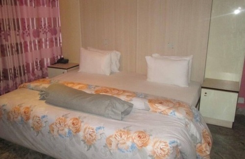 Calabar Hotel | Delve Hotel and Suites