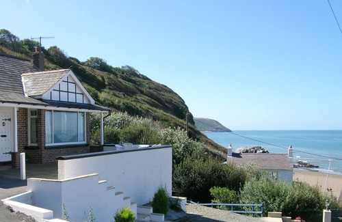 Tan-y-groes Cottage | DELYN AUR, pet friendly, country holiday cottage in Tresaith