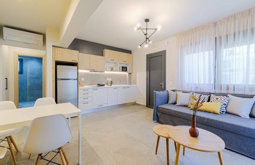 Agios Nikolaos Apartment | DeMar No 1 by RentalsPro - Agios Nikolaos