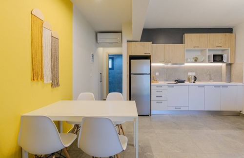 Agios Nikolaos Apartment | DeMar No 1 by RentalsPro - Agios Nikolaos