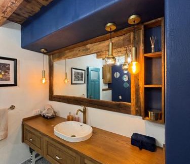 Siclod House | Demeter Guesthouse WOLF Siklod
