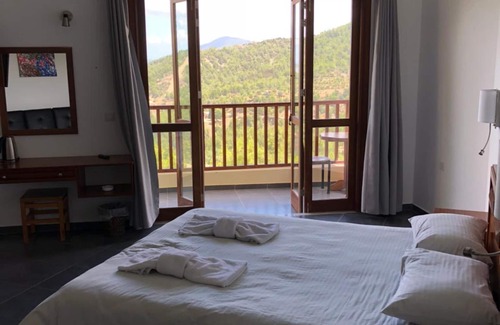Lysos Hotel | Demetriou Paradisos Hills