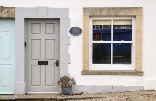 Middleham House | Demonicus