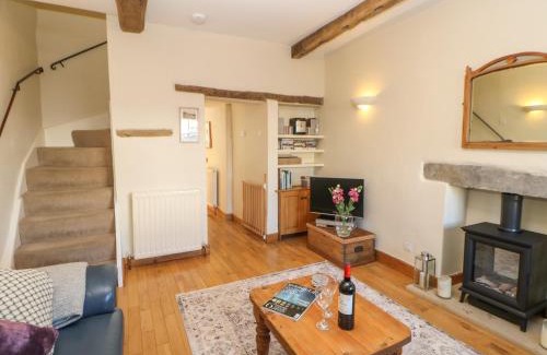 Middleham House | Demonicus