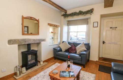 Middleham House | Demonicus