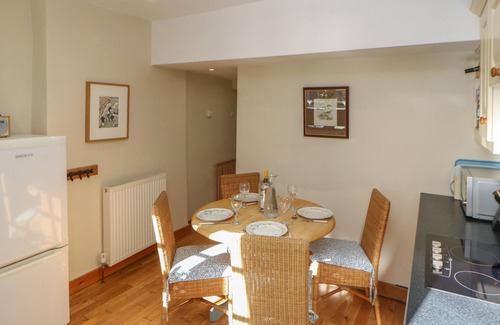 Middleham Cottage | Demonicus