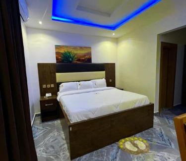 Port Harcourt Hotel | Dench Hotel and Suite