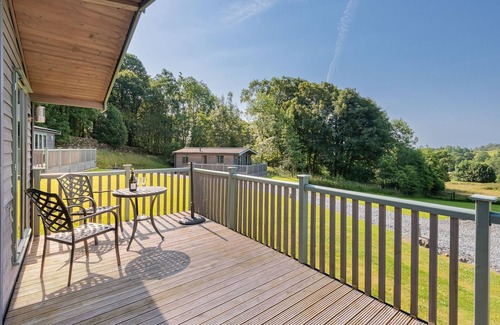 Windermere Cabin | Dene Lodge - a holiday lodge that sleeps 2 with an en-suite