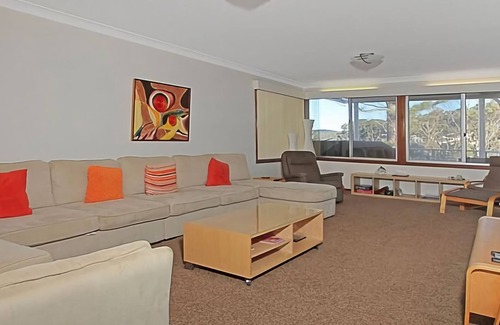 Denhams Beach House | Denham Avenue Whole House Beachside Escape