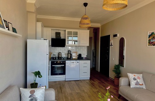 Gokceada House | Deniz ve Dağ manzaralı 2+1 dubleks daire