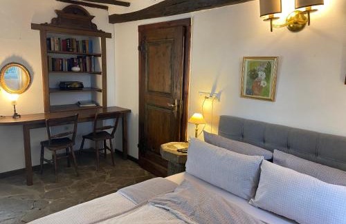 Blankenheim Apartment | Denkmal Posthalterhof von Thurn und Taxis erbaut, 246 qm, mit Sauna