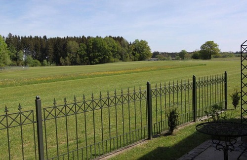 Breitbrunn a. Chiemsee House | Dennenboomdroom