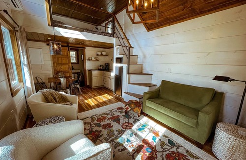Old Fort Cabin | Dense foliage, rolling currents of Newberry Creek the perfect place to relax.