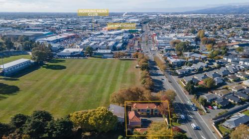 Hornby Hotel | Denton Park Motel