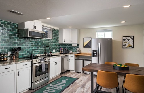 Berkley House | Denver Emerald - Cozy Unit Near LoHi & RiNo