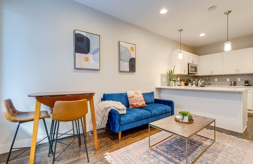 Jefferson Park House | Denver Retreat w/Rooftop Deck: Walk Downtown!