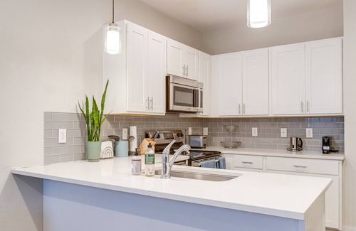 Jefferson Park House | Denver Retreat w/Rooftop Deck: Walk Downtown!