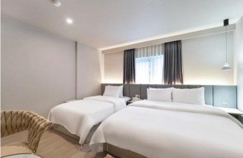 Buk-gu Hotel | Deokcheon Den Basta Hotel