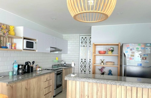 Coastal Region Apartment | ππππ πππ ππππππππππππ πππππ ππ ππππ
Punta Hermosa