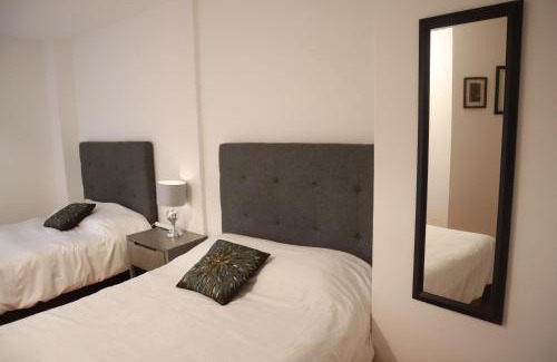 Bosques de las Lomas Apartment | Depa en Bosques de las Lomas con lindo jardin