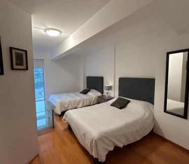 Bosques de las Lomas Apartment | Depa en Bosques de las Lomas con lindo jardin