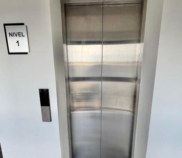 Guadalajara Municipality Apartment | Depa Familiar Céntrico GDL con Estacionamiento