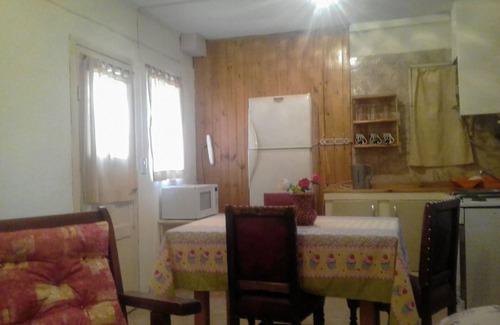 10 de Diciembre Apartment | Departamento en planta baja para tres personas,