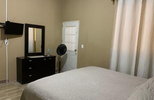 San Agustin de las Juntas Apartment | Departamento cómodo-equipado cerca del aeropuerto