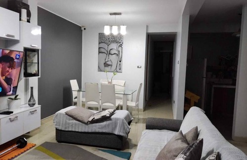 Los Olivos Apartment | departamento cerca a aeropuerto, cómodo y acogedor.