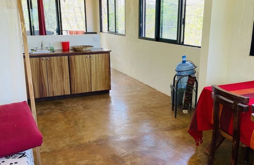 Salchi House | Departamento Completo con Vista al Jardín y a 5 Minutos de la Playa