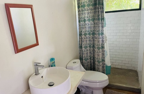 Salchi House | Departamento Completo con Vista al Jardín y a 5 Minutos de la Playa