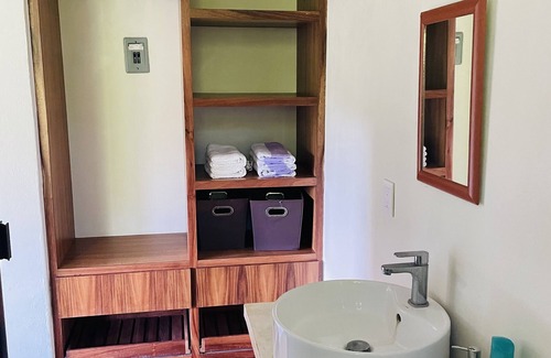 Salchi House | Departamento Completo con Vista al Jardín y a 5 Minutos de la Playa
