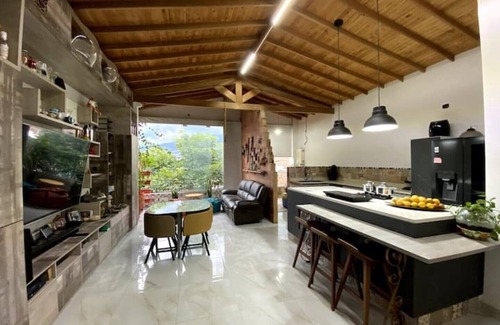 Villa Nueva Apartment | Departamento con Jacuzzi Privado Cerca del Metro Plus