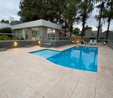 Villa Allende Apartment | Departamento impecable ,complejo cerrado, asador y pileta