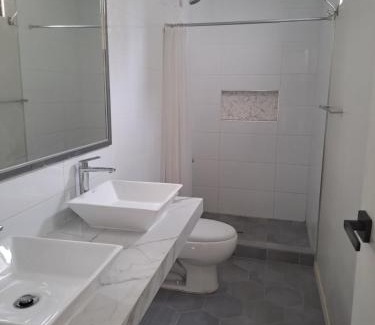 La Molina Apartment | Departamento Moderno & Espacioso en Lima La Molina