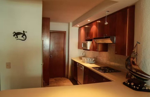 Playa Diamante Apartment | Departamento Acapulco Diamante vista a la playa