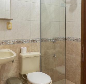 Ciudad Del Este Apartment | Departamento sobre Av San Jose