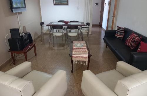 Cordoba Apartment | Departamento sobre principal calle PEATONAL plena zona Finaciera y Comercial