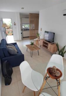 Villa Allende Apartment | Departamento Temporario - Barrio San Isidro (Malibu)