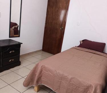 San Luis Potosi Apartment | Departamento Zona Ind Car 57