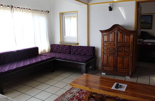 Bondies Apartment | Department with hotel service