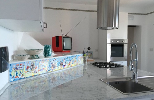Pizzo Apartment | DEPENDANCE DELLE GRAZIE in charming Pizzo by the sea + PARKING + WIFI