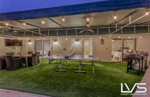 Poinsettia Heights House | Deporte-Beach HeatedPool PuttingGreen PingPong