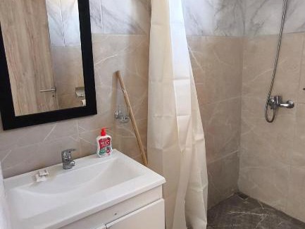 Avellaneda Department Apartment | Depto en planta baja muy comodo hasta 4 personas con Aire acondicionado