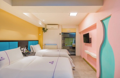 Chaoyang Hotel | Dequan Hotel High-speed RailStation Stor